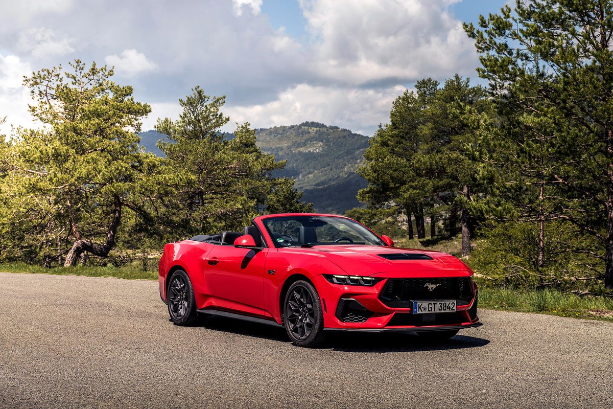 Archiauto tweet media