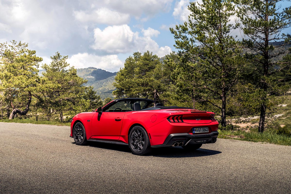 Archiauto tweet media