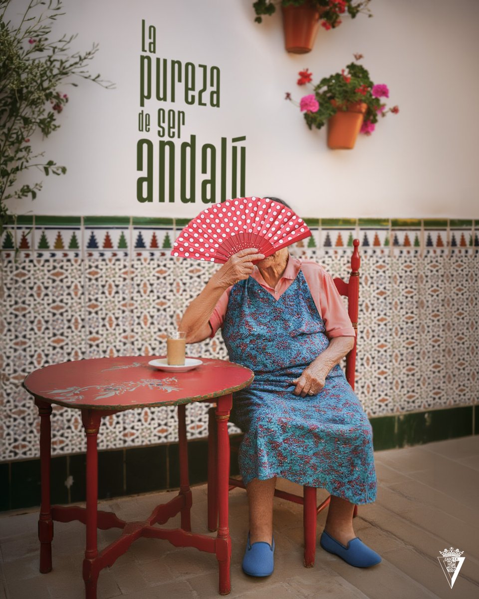 De abuelos a nietos.

De patio en patio.

De historia en historia.

La pureza de ser andalú se hereda.

💚🤍 Feliz Día de Andalucía