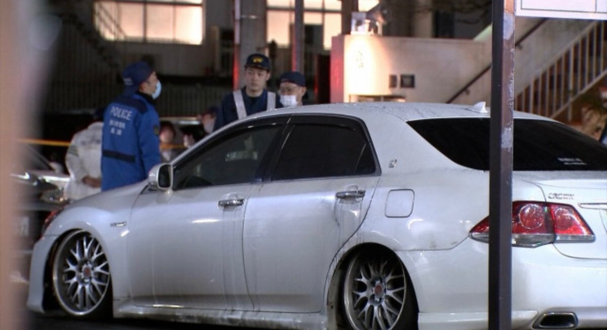 topics.smt.docomo.ne.jp/amp/article/rs…

爆音の車の中で27歳と20歳男性が遺体で発見 のニュース

触ストか自作菅で一酸化炭素中毒かと思ったけど、写真見たら室内から大量の煤出たようだった

発見がひとめにつく場所で午後5時

飲みに行くって聞いてた上司が車の中で倒れているのを発見

とても不思議