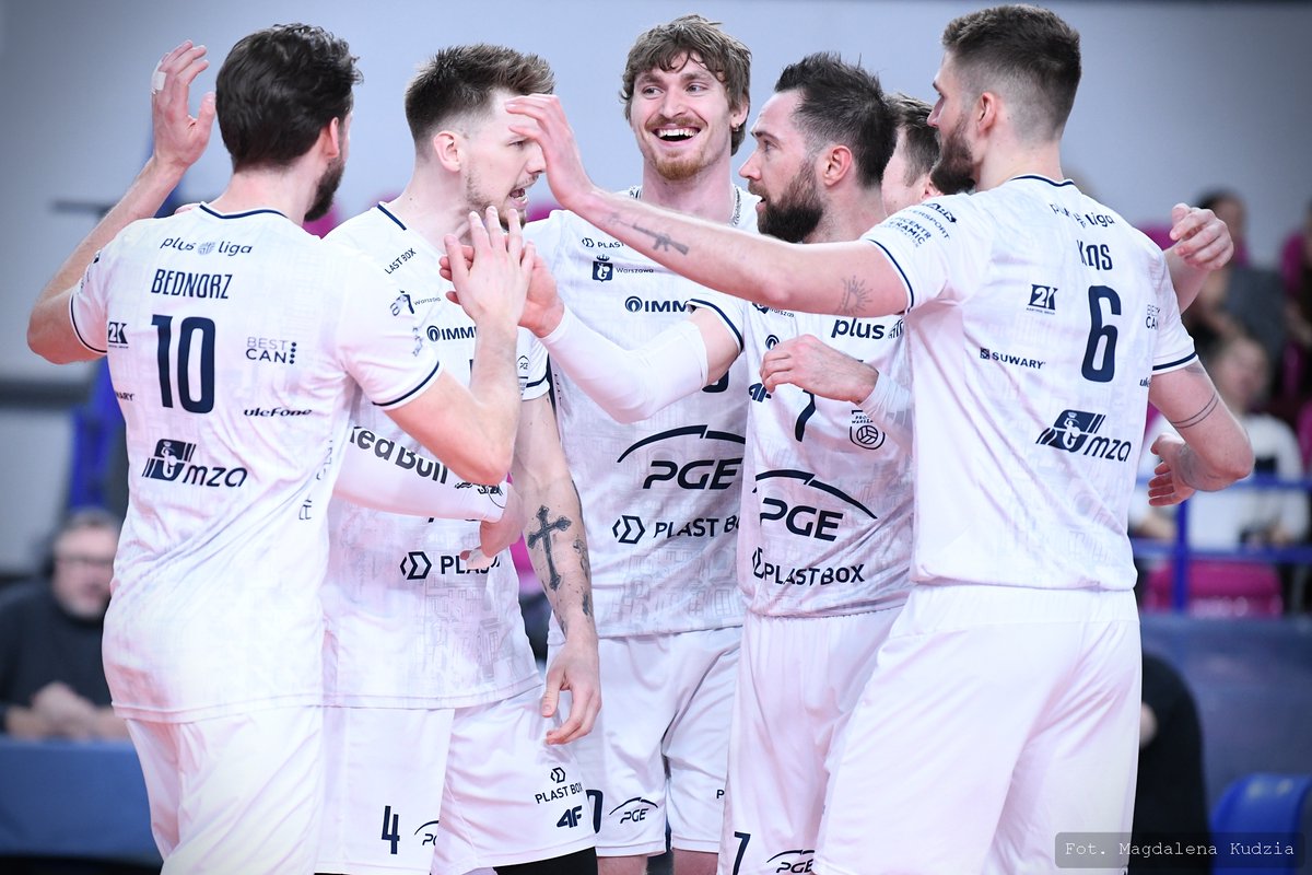 Matleenka's tweet photo. 📷PlusLiga: PGE Projekt Warszawa - Steam Hemarpol Politechnika Częstochowa ➡️

https://t.co/p4yIvJuUes https://t.co/8kcB21OZq8