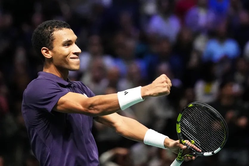 JSMProno's tweet photo. MONTANTE TIME 👑

100€ 👉🏼 1000€ 🎯 

PALIER 1💥 | TENNIS🎾

GROSSE CONFIANCE REPÉRÉE🚀

1️⃣ 100€ ➡️ ?🤑

50❤️ &amp; 10♻️ EXPRESS pour le bet

#TeamParieur https://t.co/usgPQOj7Qa