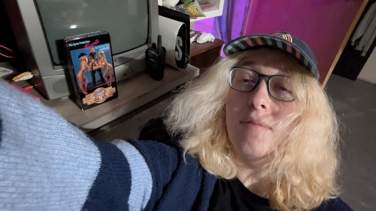 Clumsy Noname tweet media