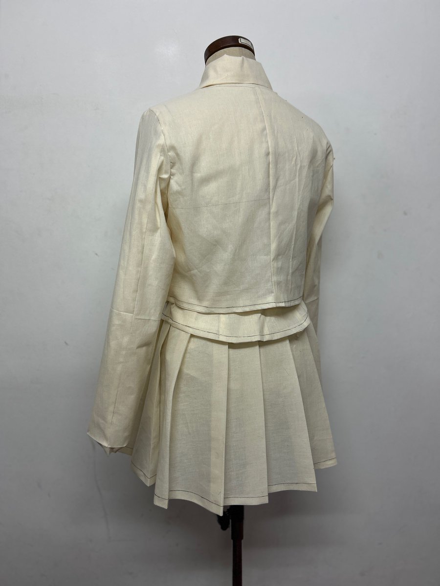 FANDC_Staff's tweet image. 工房様より『Canvas』撫子学園制服の仮縫い写真が送られてきましたよ。一部をアップします。
後日社内で細かく確認します。
完成まで今しばらくお待ちください。

#Canvas
#撫子学園
#コスプレ