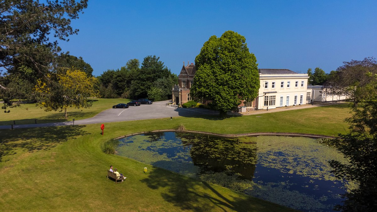 ChesterfordRP's tweet photo. Location matters, but so does community, infrastructure and room to grow.

At the Park you can find an environment designed to help innovative companies grow, attract talent and succeed.

Find out more https://t.co/UxqaNc7DF5

#LifeSciences #CambridgeCluster #LabSpace https://t.co/0qsrv8rhLV