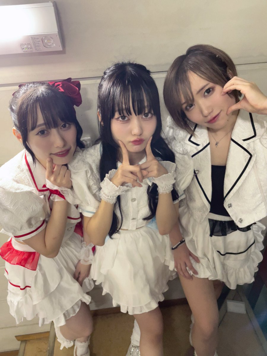 🖤❤️🩵3月1日は大切な日🖤❤️🩵 新体制デビューより1周年を記念して