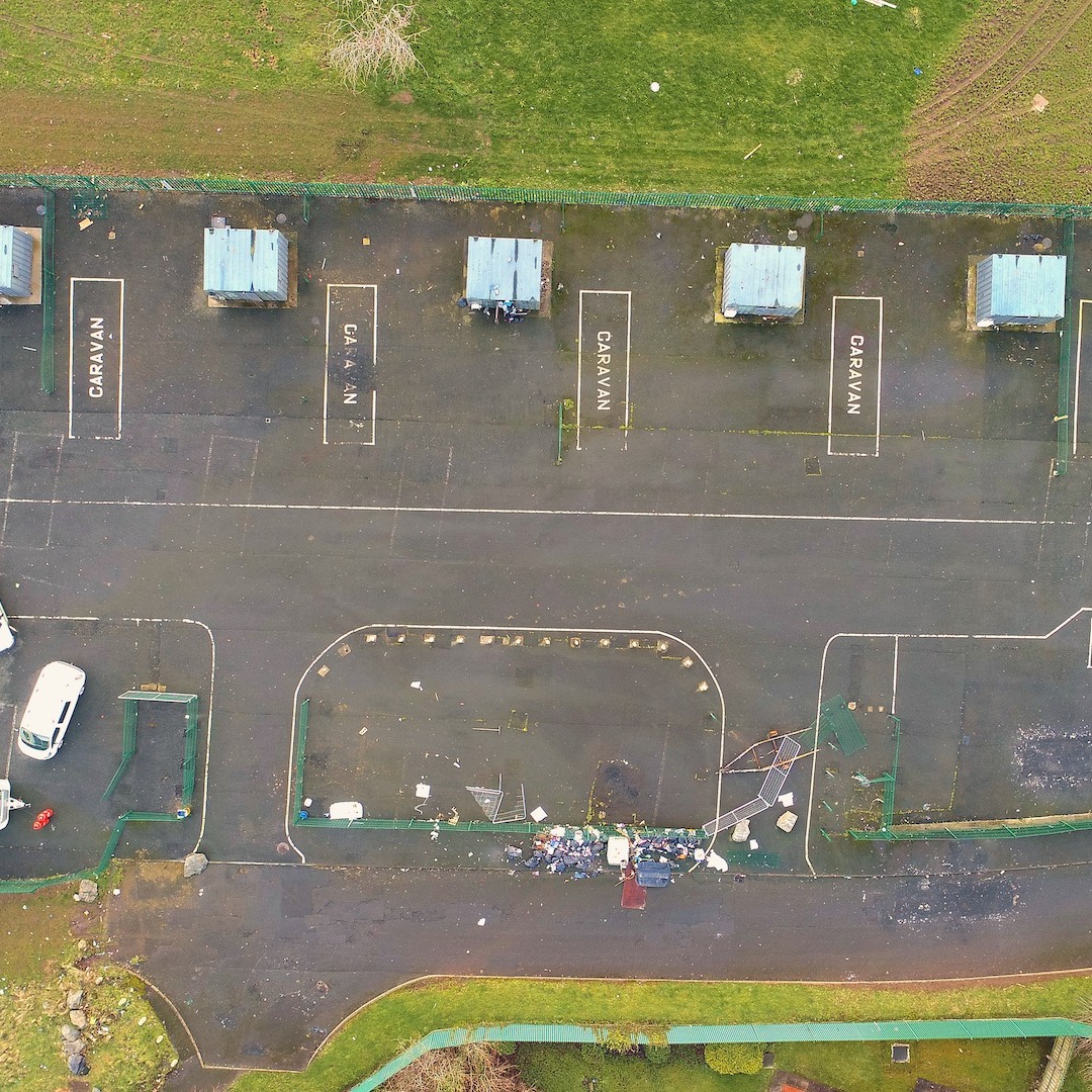 CTSC1989's tweet photo. "Site licencing is a crucial safeguard for ensuring Travellers’ sites in NI are adequately habitable and serviced" - The Northern Ireland Human Rights Commission - 2018
As of February 2026 only 2 of the 4 Northern Ireland Housing Executive Traveller sites hold a licence.  That is because they do not meet the Model Licencing Conditions set out in Law.  They are in effect being operated illegally by NIHE, the Statutory Housing Authority for Northern Ireland.
NIHE continues to get away with providing substandard and de-facto illegal Traveller Accommodation in the North because Council's are not challenging them despite a legal obligation to do so.