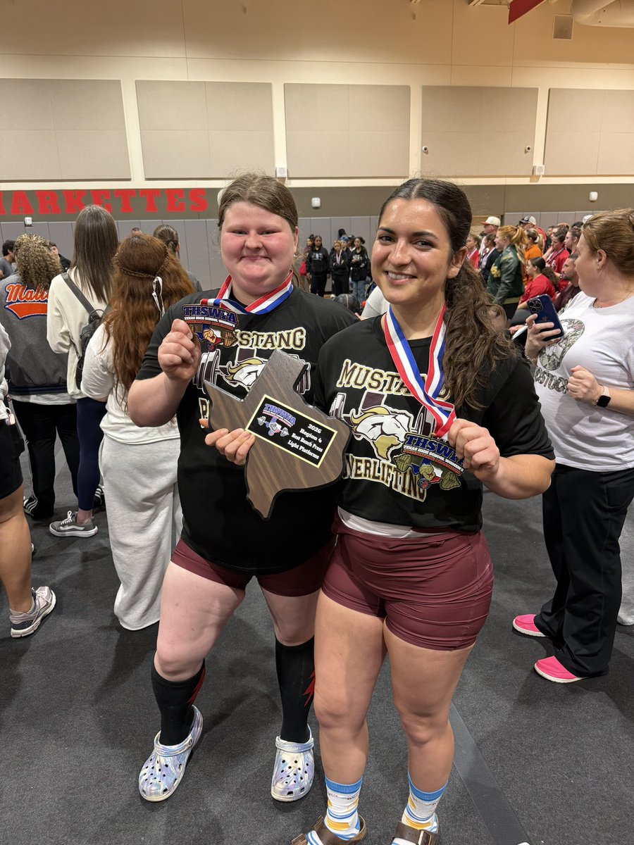 Coach Sloan tweet media