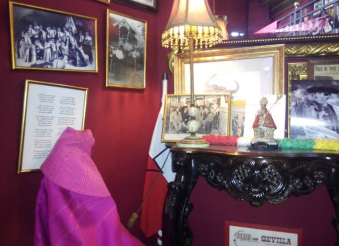ftorodelidia's tweet photo. ♉️ Toros en el ruedo. Toros en la calle. Toros en la mesa. El toro es celebración que nos une.

🍴 Casa Curro Montoya
📍 Calle Sta. María de Gracia, 13 (Carmona, Sevilla)

#DondeHayTorosSeComeBien🍻 https://t.co/LKF85h7FgV