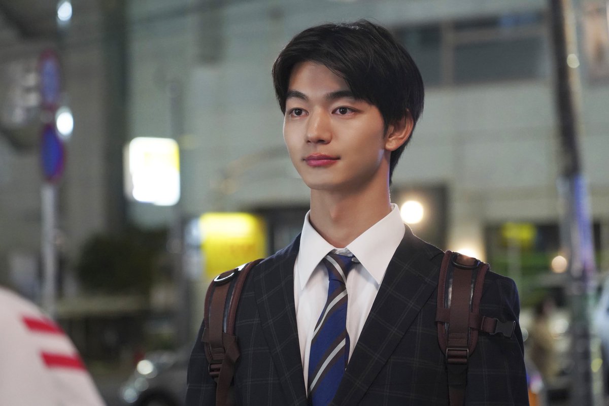 scketto1's tweet photo. 「好き」って、言えたら楽なのに。

吉澤要人主演
『親友の「同棲して」に「うん」て言うまで』第8話。

すれ違う心、止まらない想い。
第8話 あらすじ＆場面写真到着。

▶ https://t.co/vqUUdxzo2P

#吉澤要人
#原因は自分にある
#ドラマ同棲まで https://t.co/80JKj63NKf