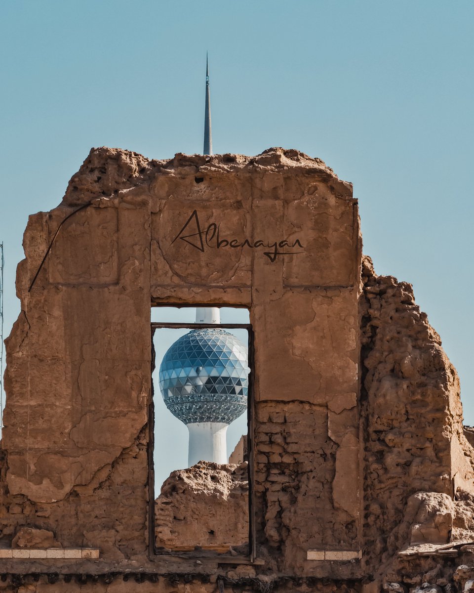 يا كويت انتِ الماضي و الحاضر والمستقبل