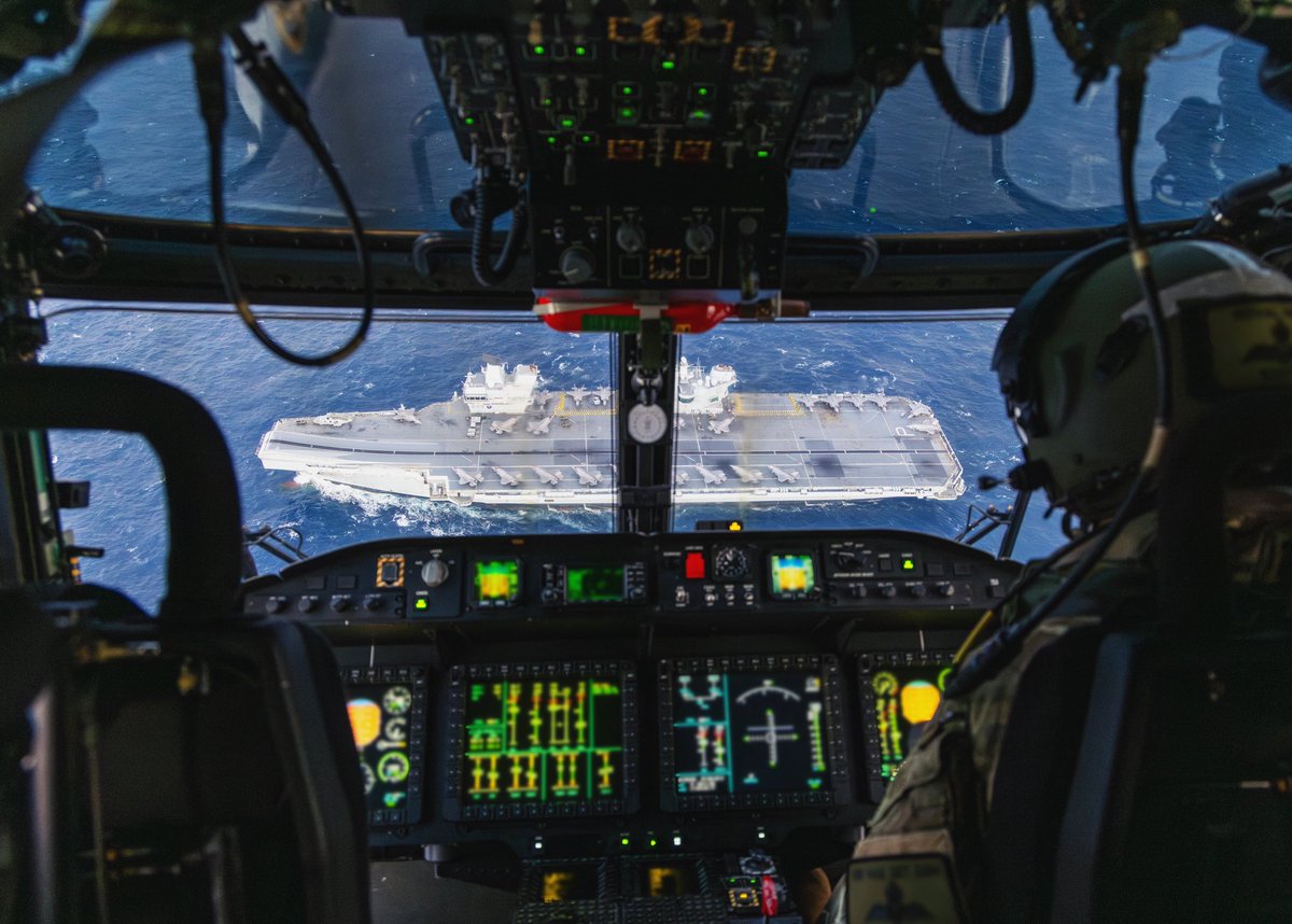 815 Naval Air Squadron tweet media