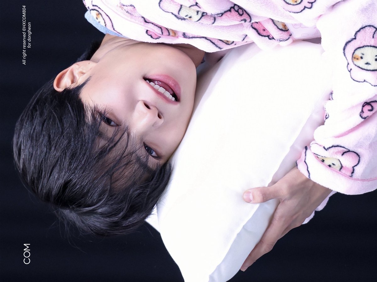 콤이.. tweet media