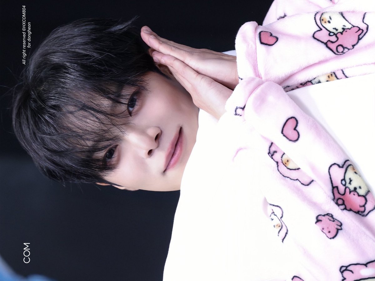 콤이.. tweet media