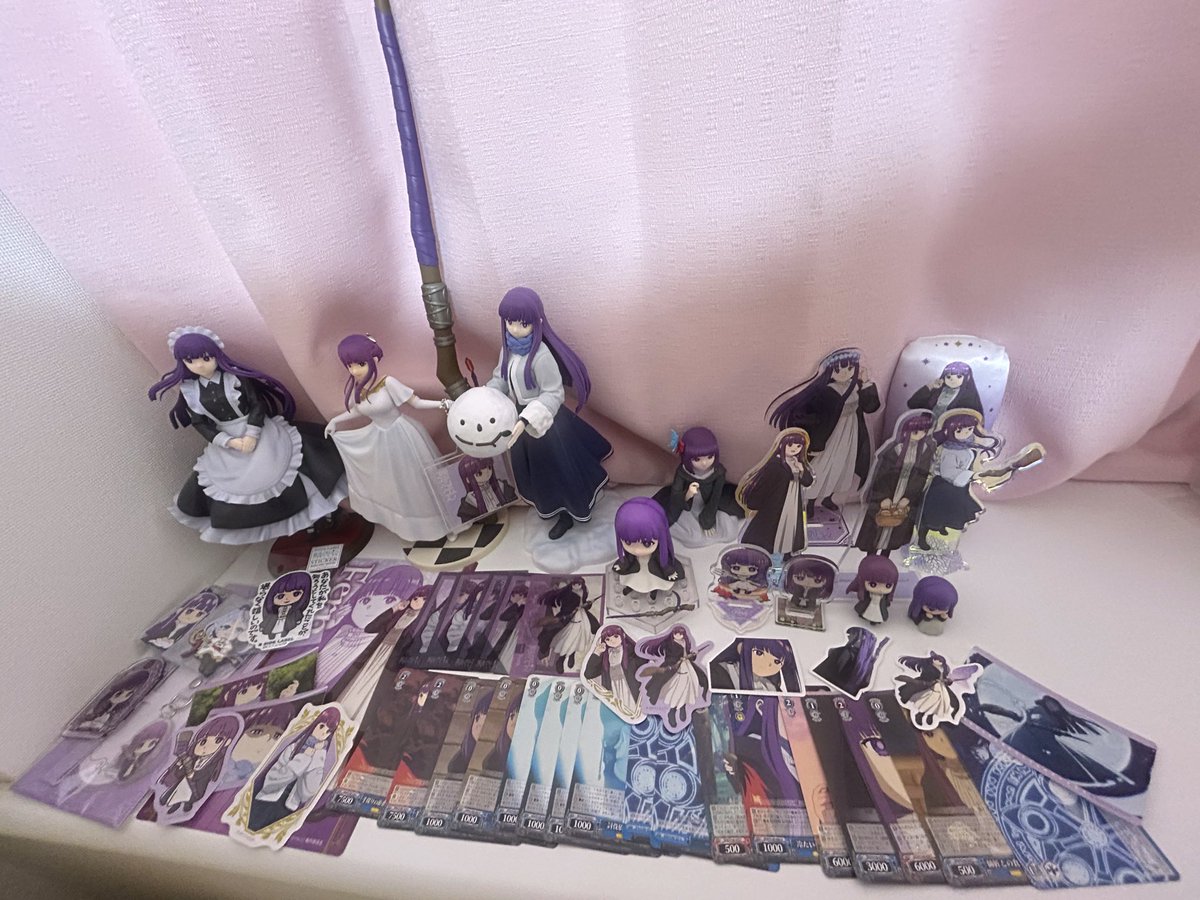 こんばんぐわっ🐥⸒⸒︎💕︎
おへやかたづけてもしらない間にちらかっちゃっててびっくりしちゃう🥺
きれいになってきたなくなってのくりかえしでずっと片付けから逃れられないのかもしれないです🥺

↓おきにいりのコーナーはじかんをかけてていねいにやっちゃう(៸៸>⩊<៸｀)💜