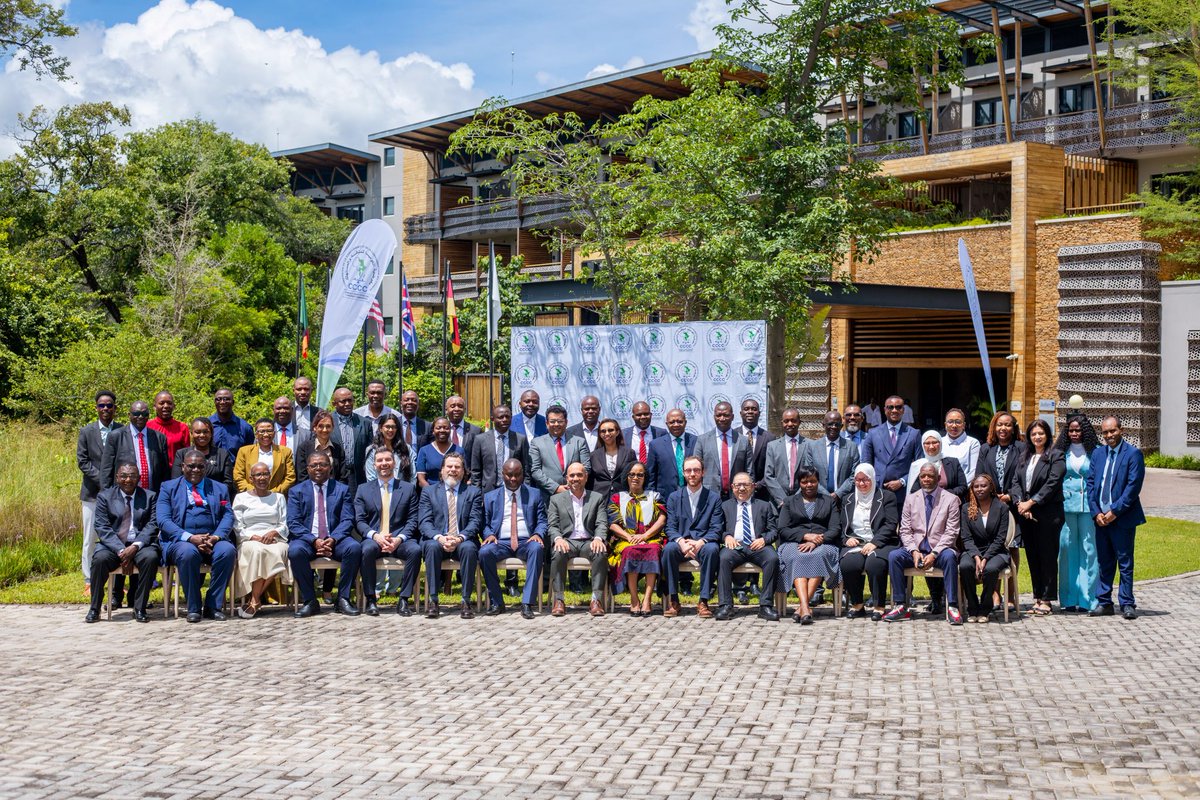 CTCZimbabwe's tweet photo. Commission's Director and Secretary representing the Commission at the launch of the COMESA Competition and Consumer Protection Regulations. The Regulations are designed to enhance regulation of competition within COMESA and safeguard consumer rights across Member States. https://t.co/sjvCFLup2E