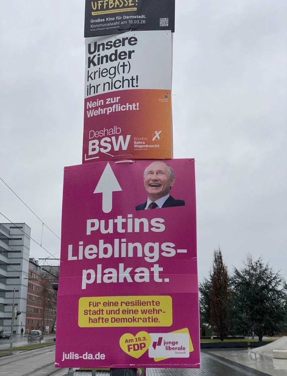 DSozialismus's tweet image. Für die #FDP ist #Wehrpflicht ablehnen jetzt Putin.

Wenn Liberale von Freiheit sprechen, meinen sie nur die Freiheit der Eliten, mit uns anzustellen was sie möchten.

Impfpflicht, Wehrpflicht, Heizdiktat, aber Hauptsache die armen Milliardäre müssen keine Steuern zahlen🗽