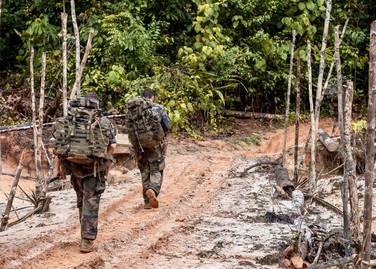 Colonel Mandereau | 9e RIMa tweet media