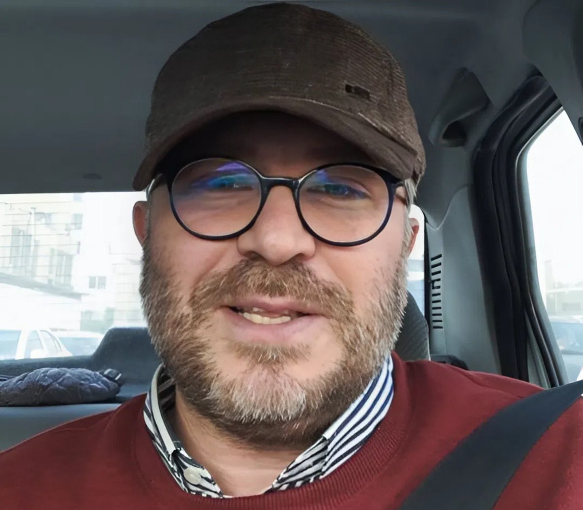 Λ L I Я Σ Z Λ tweet media