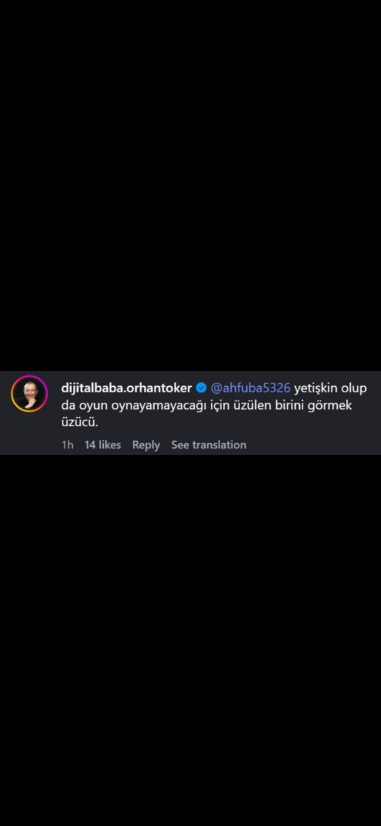 Bu ve bunun gibi penguenleri ciddiye  almayın . "KocaMan AdaM olmuş oYun OyNuyor 🤡 " kafasında bir varlık yani 
#OyunsuzHayatYorumsuz
#OYUNUMADOKUNMA
