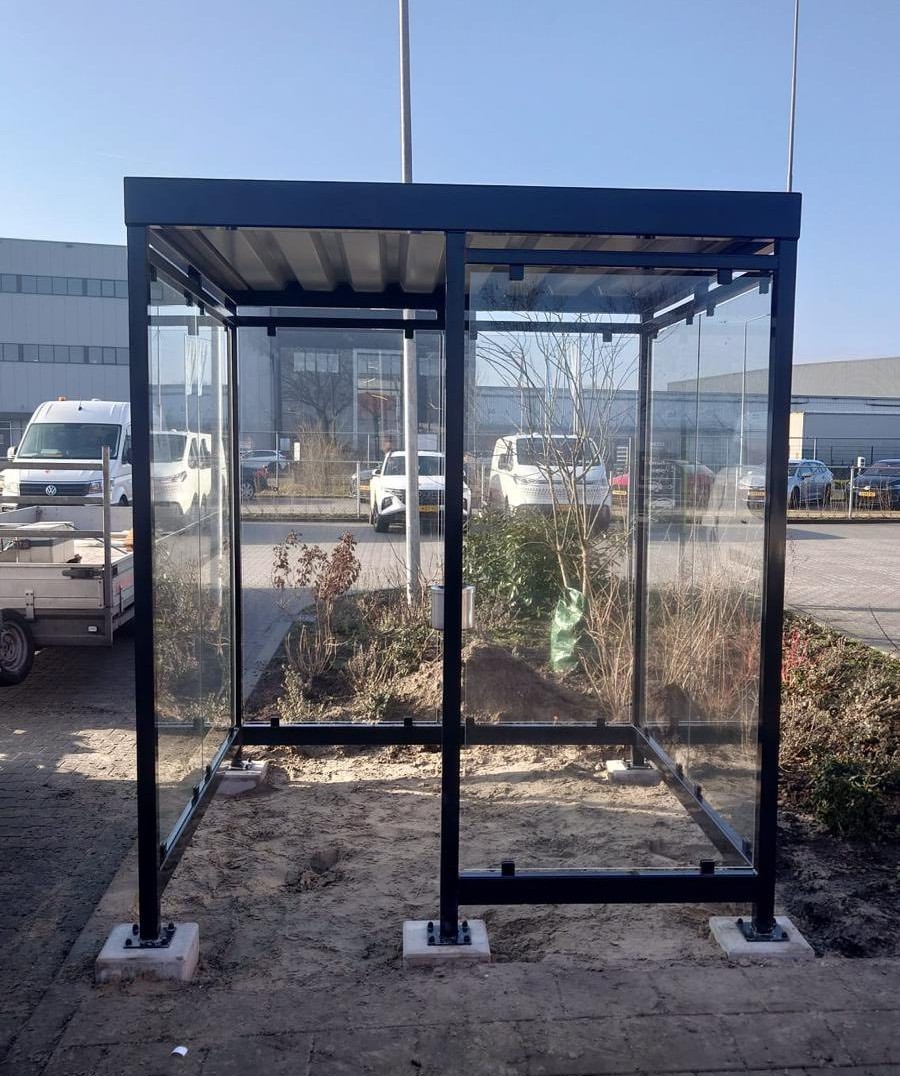 SKWshop's tweet photo. Klus geklaard in Kolham! π Deze Rookabri Myla staat als een huis op z'n nieuwe betonpoeren. βοΈπͺ 2x2 meter puur vakmanschap, direct klaar voor gebruik.
Zelf ook op zoek naar een duurzame overkapping? Check onze website! https://t.co/kvNqE1BHL9
#Myla #Rookabri #Overkapping https://t.co/RjJbojnRc8
