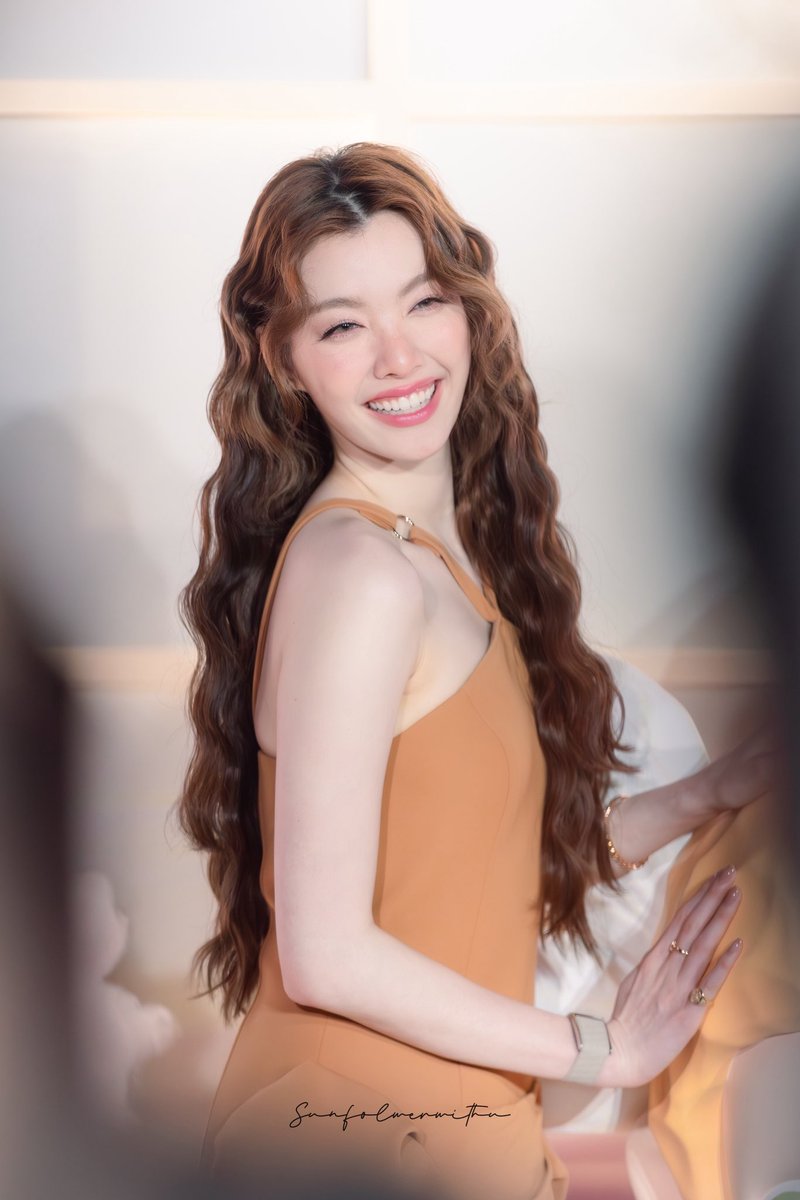 _sunflowerwithu's tweet photo. คนสวย ☺️

LINGORM FRIENDS OF VIVO 
#VivoV70xLingOrm https://t.co/bCWiWNt2cj