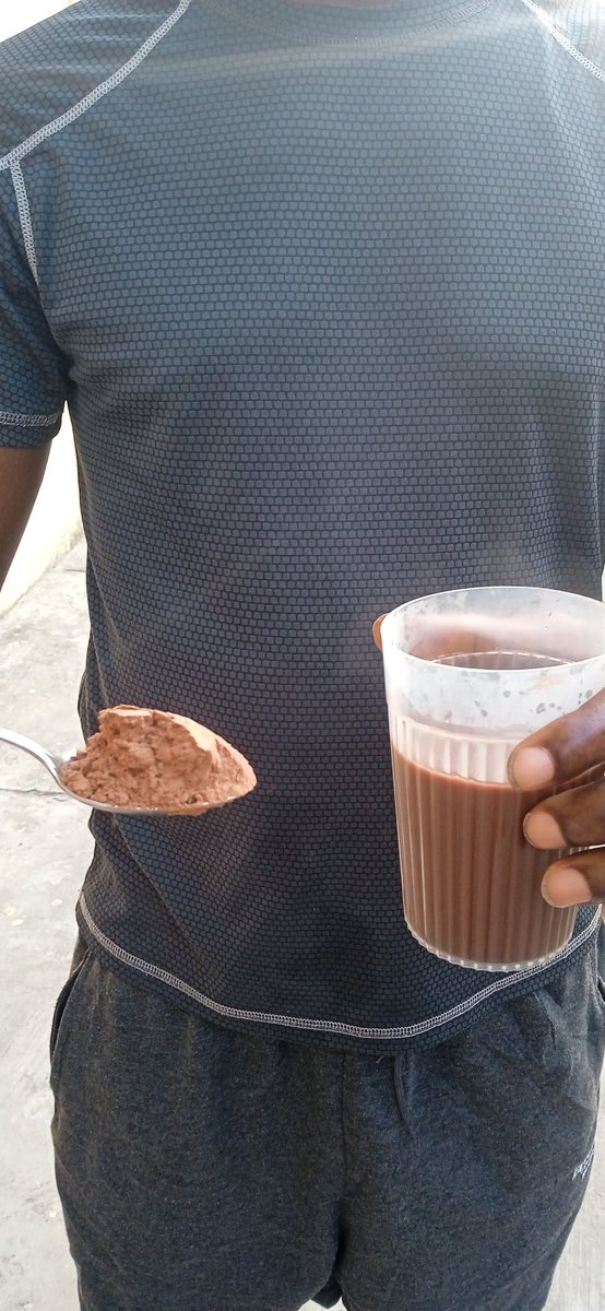 💪 Health Benefits of Cocoa Tea
Cocoa contains flavonoids and theobromine, which may help:
✅ Improve blood circulation
✅ Support heart health
✅ Boost mood (natural feel-good effect)
✅ Reduce stress
✅ Provide antioxidants
✅ Mild energy boost (less caffeine than coffee)