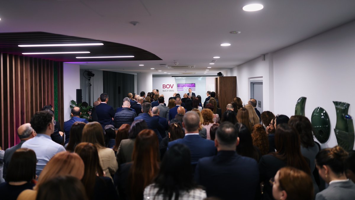 Robert Abela tweet media