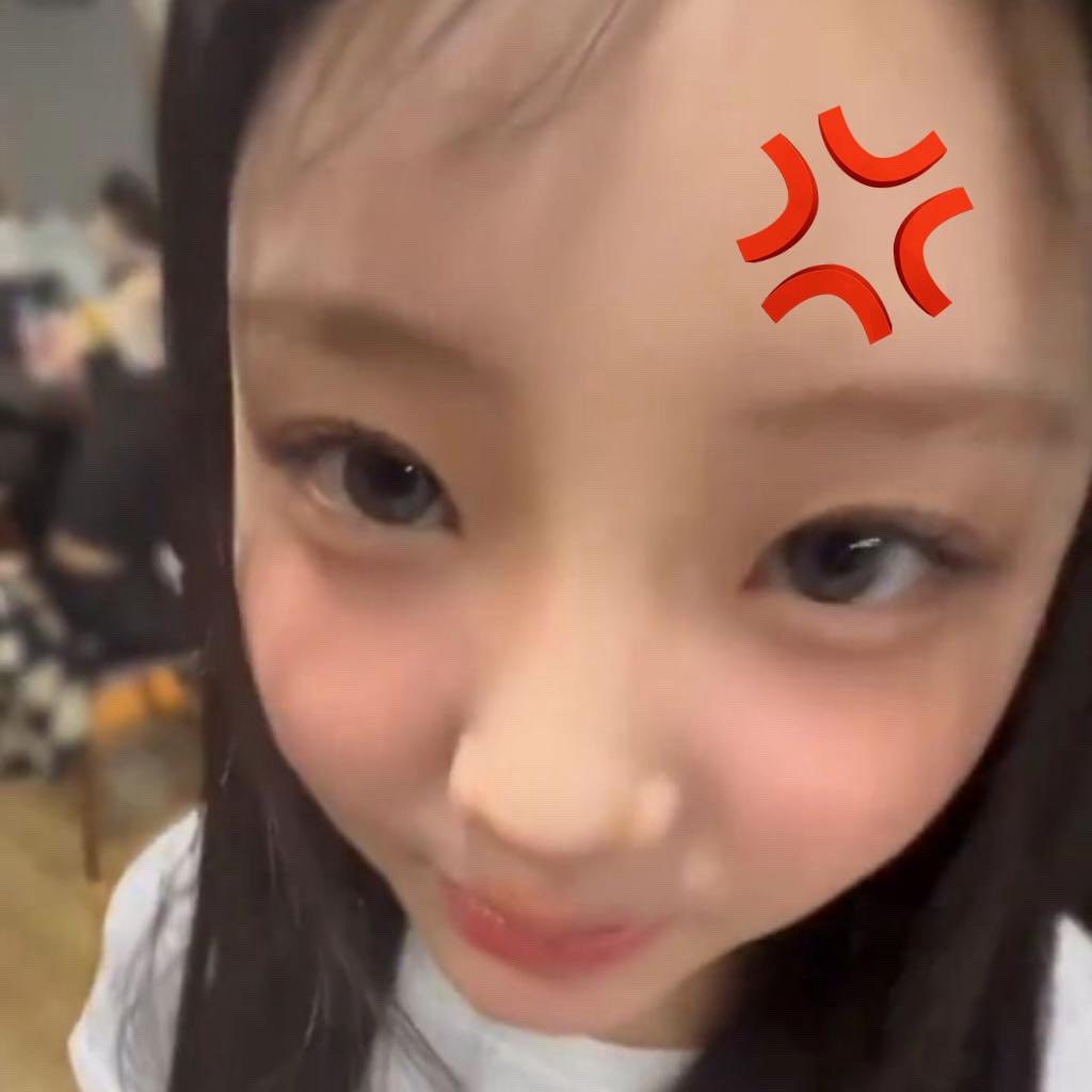 mikko3156's tweet photo. K-POP全然知らないけど、ウォニ以上にミーム力(？)高いK-POPのアイドルっているのかなw https://t.co/ksp0ro55wT