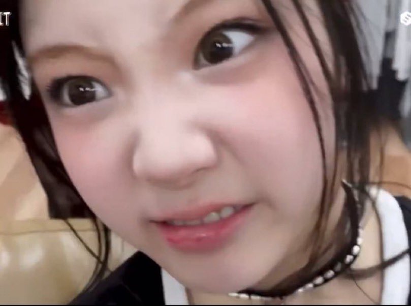 mikko3156's tweet photo. K-POP全然知らないけど、ウォニ以上にミーム力(？)高いK-POPのアイドルっているのかなw https://t.co/ksp0ro55wT