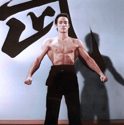 Bruce Lee tweet media