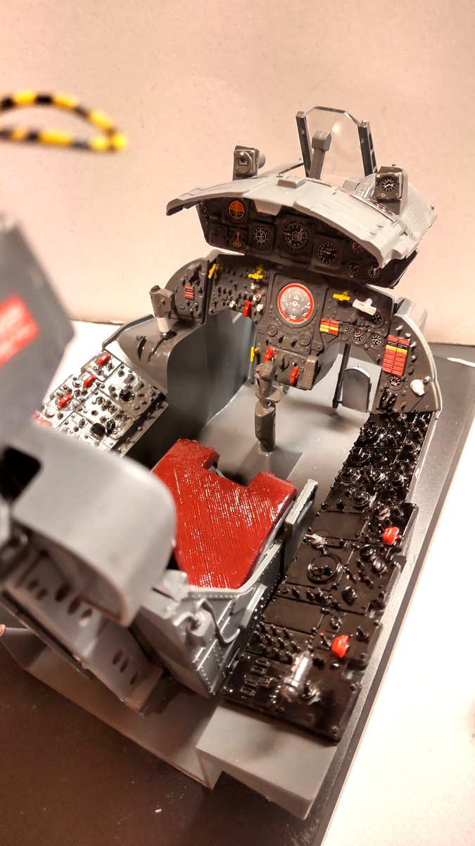 おきみな模型コン 作品名:1/12 F-104Gコクピット イタレリから発売され