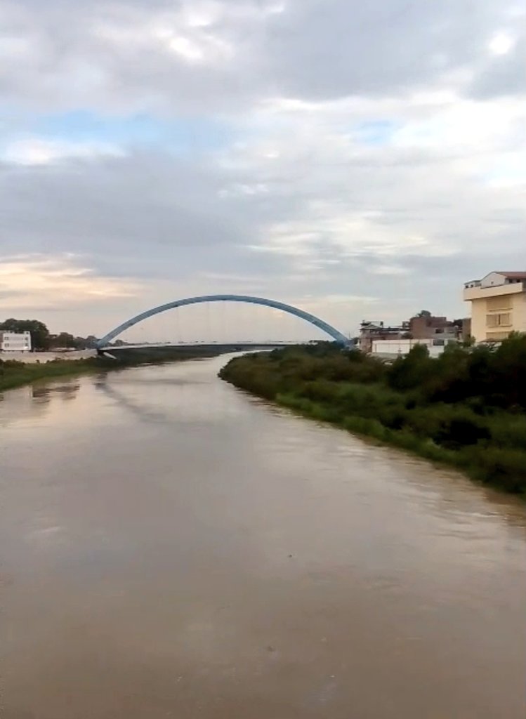 Gobernador de Piura, Luis Neyra, corrió a #RPP a "poner el parche", "sacar cuerpo",  deslindar responsabilidades ante riesgo de desborde del río #Piura por Niño Costero y de continuar fuertes lluvias en la sierra de Piura. Se lamenta y todos estos años qué hizo? #GorePiura #ANA