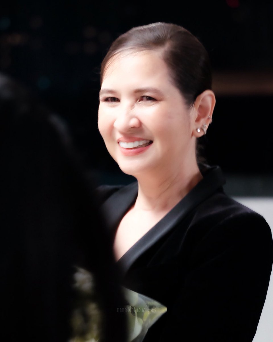 หม่อมฉันได้เข้าเฝ้าเจ้าหญิงรัชทายาทแห่งแคว้นกุสารัฐแล้วเพคะ😭