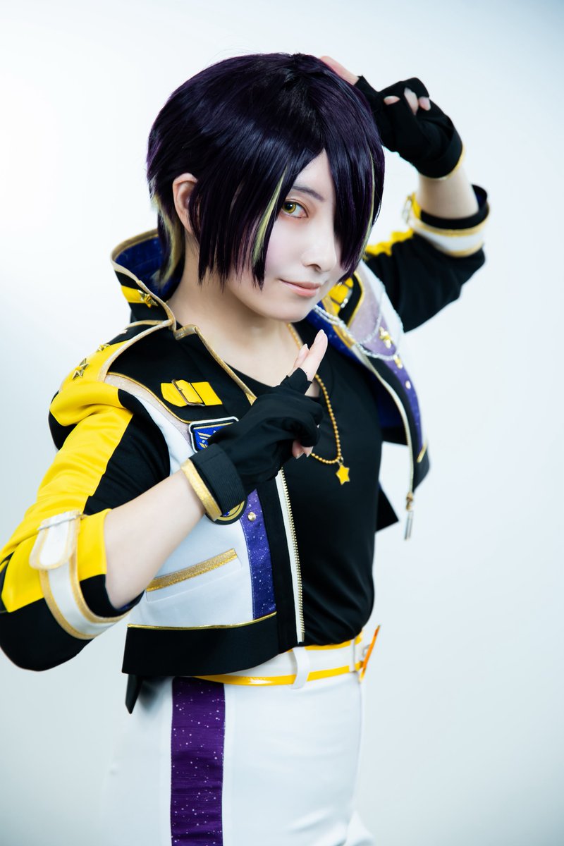 ななみななせ tweet media