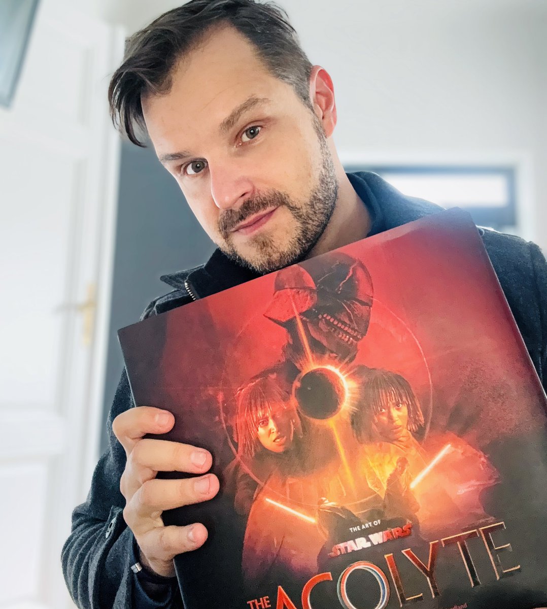 menyhei's tweet photo. The Art of Star Wars: The Acolyte is officially out.

Very proud to have my character design work featured in this beautiful book.

Huge thanks to Julian Foddy and the team at ILM for the opportunity.

Surreal seeing it in print.

#StarWars #TheAcolyte #ArtOfStarWars #ConceptArt https://t.co/6FTeTbgMHE