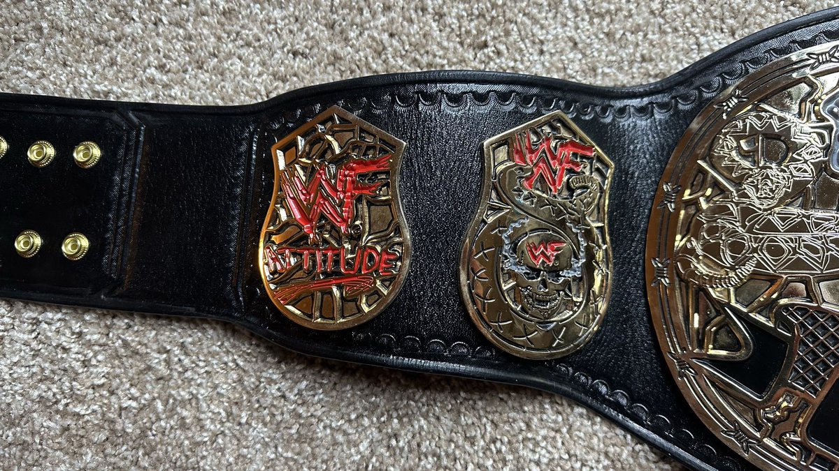 Ribsin Bacon tweet media