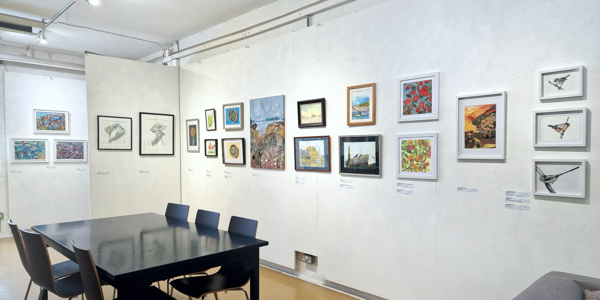 creek_creative's tweet image. Good time to catch #what3words entitled Exhibition ///everybody.venues.cuddled #OpenShow of #FreshWork from 20+ #LocalArtists J Trice/B Summers/F Carlton/J Clare/C Browne/A Drewett/M Sandy/G Goldsmith/J Smith/T Brown/C Cunningham/P Cordeaux/L Fisher/L Donnelly/M A Smith Sellen/R