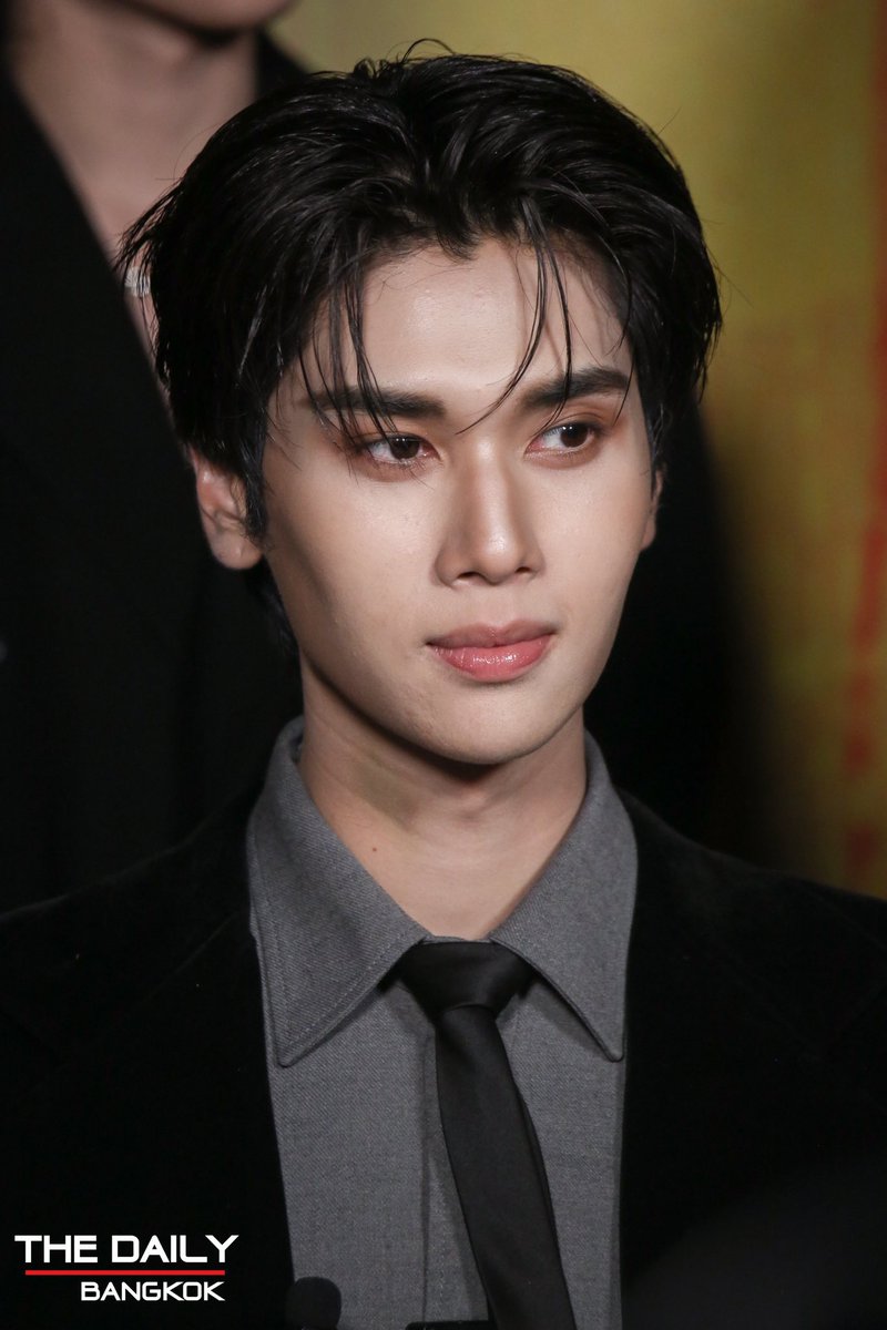 𝓇𝒶𝓎𝓎🦢 tweet media