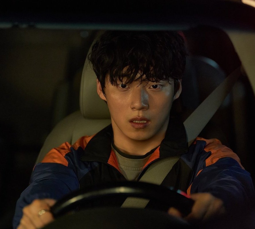 uridaah's tweet photo. I can't wait to see their chemistry in this movie, they have relationship 🫢😳

#SALMOKJI #JANGDAA #장다아 https://t.co/553AlX6LUA