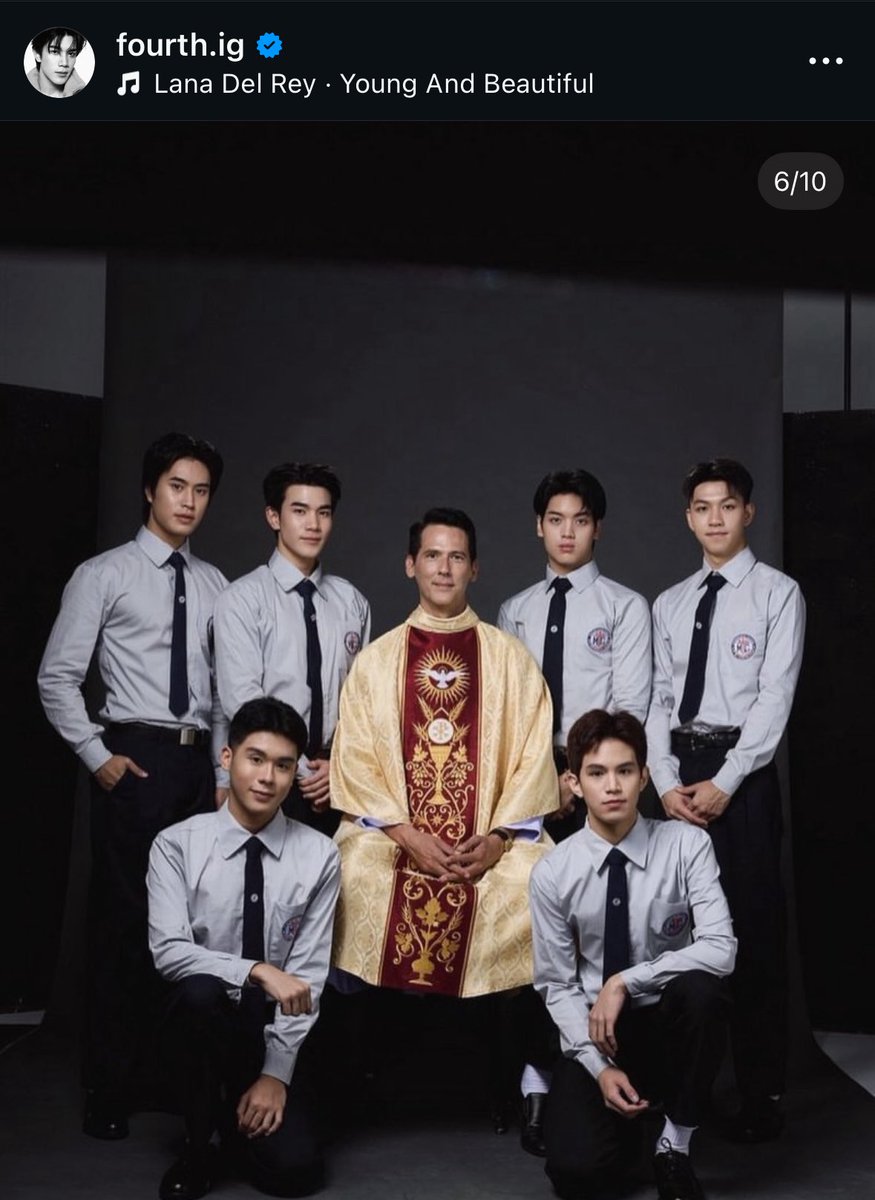 ใช้เพลงถูกต้องมากกกกกก ขนรุ้กกกก อยากเห็นplaylistเพลงแต่ละครตที่น้องโฟ้ดใช้เข้าครตเลยอะ

#TicketToHeaven
#Fourthnattawat #โฟร์ทณัฐวรรธน์