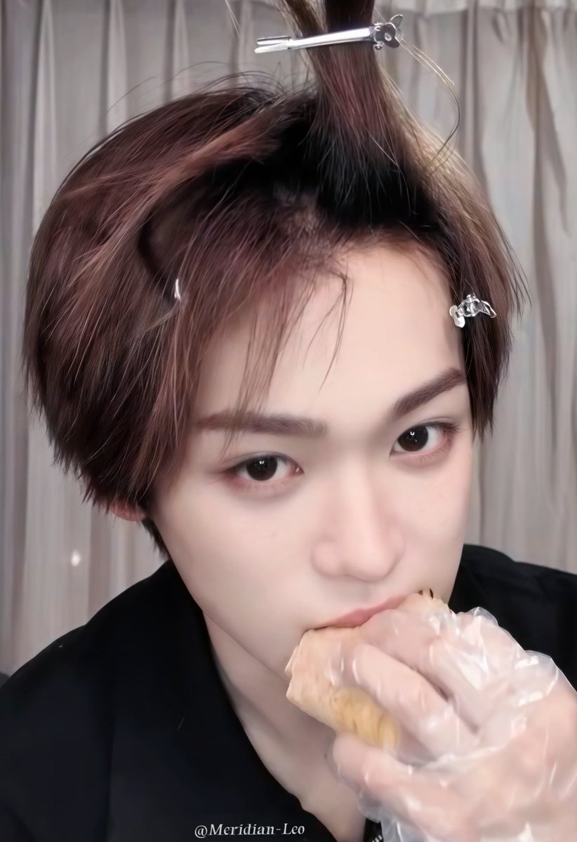 มีแต่คำว่าน่ารักกกก แงงงงง🩵💦🐟