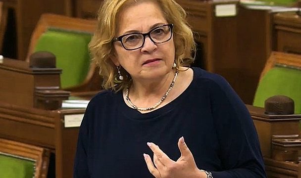 hollyanndoan's tweet image. Fraud in Canada’s #refugee system is difficult to gauge but may be significant, says @CitImmCanada.
A “meaningful proportion of claims” from illegal immigrants and other refugee claimants are ineligible, it said.
blacklocks.ca/admit-pressure…
@IRB_Canada @LenaMetlegeDiab 
#cdnpoli