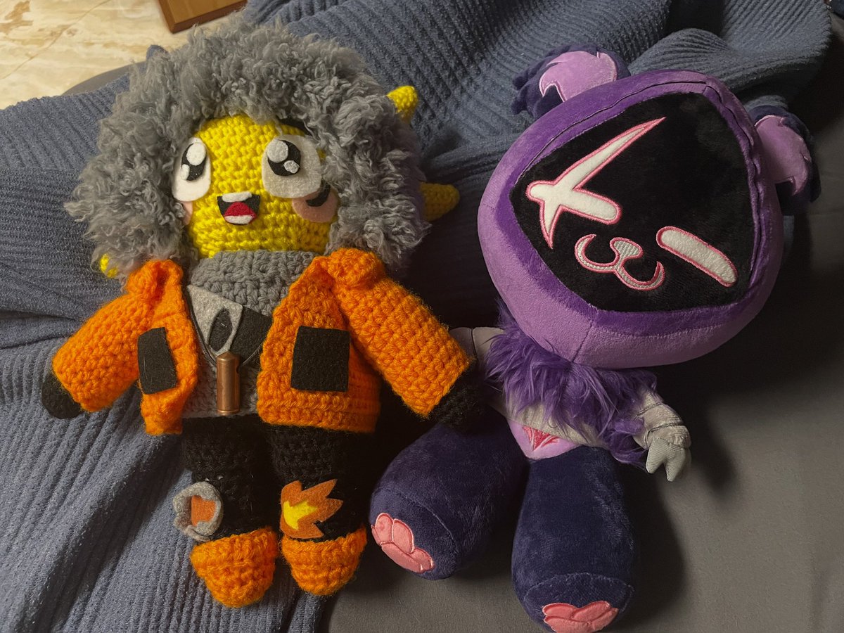 Mildly Standard Plague Doctor tweet media