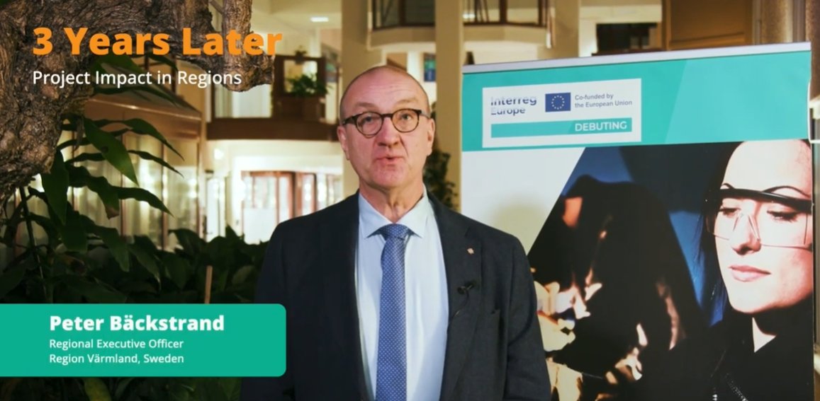 DEBUTING project tweet media