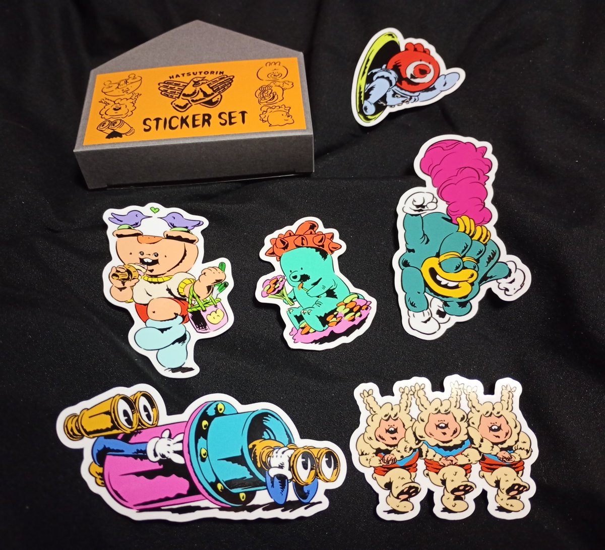 ステッカーセットはゲット！ 新キャラかわええ