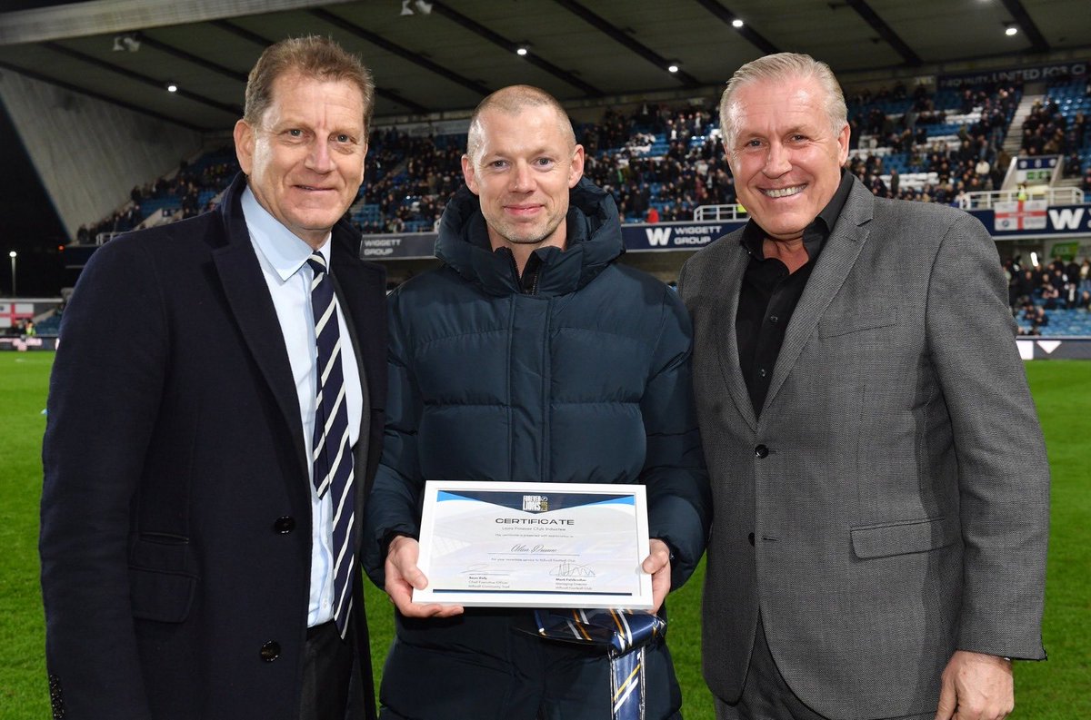 Alan Dunne tweet media