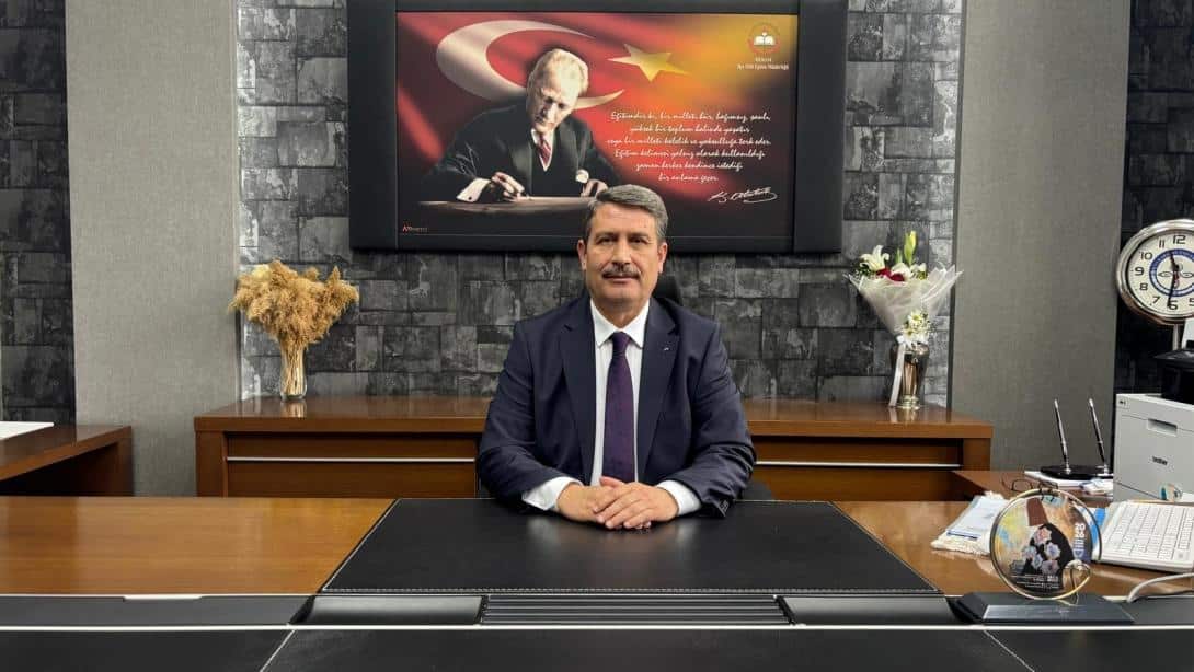 meramMEM's tweet photo. İLÇE MİLLİ EĞİTİM MÜDÜRÜMÜZ ERKAN YAKIŞIR'IN GÖREVE BAŞLAMA MESAJI...
@tcmeb @konyamem
@meramMEM @erkanyakisir

https://t.co/OG2vWLY8ds https://t.co/PQWY0X7Wwr