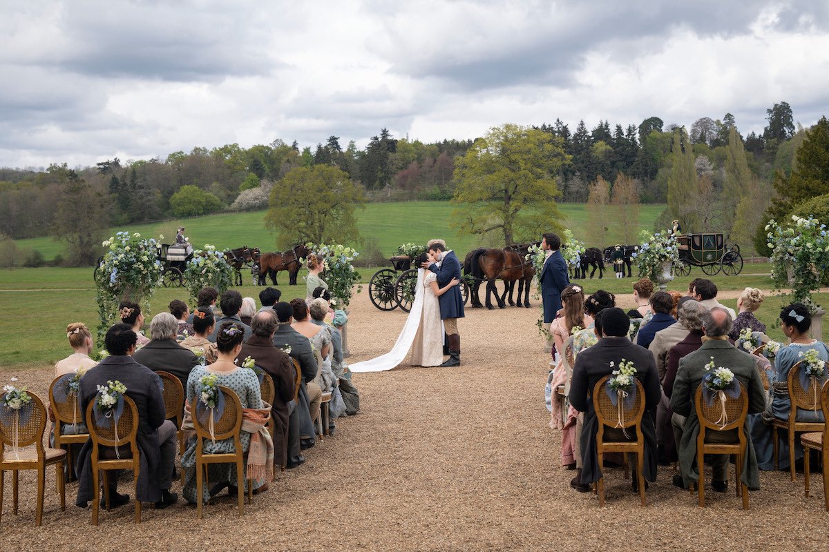 NEW stills of Benedict and Sophie Bridgerton from #Bridgerton Season 4