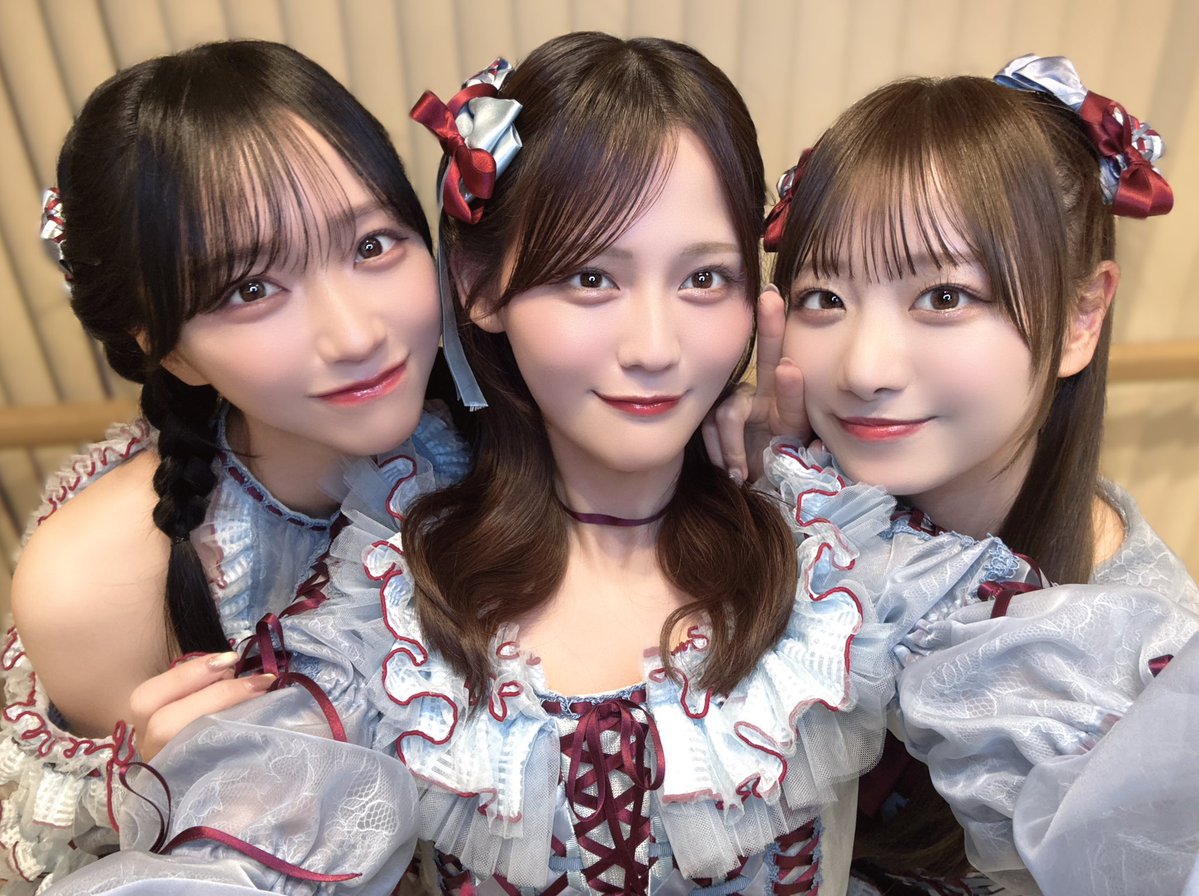 高松瞳 #瀧脇笙古 #野口衣織 #イコラブ 今日は楽しいリリイベありがとう😊